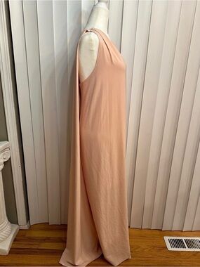 Elegant Peach Maxi Dress - Sleeveless Draped Gown Size 40